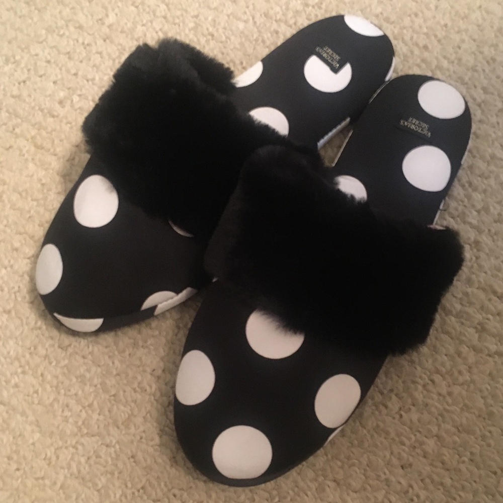 NWT Victoria Secret Slippers